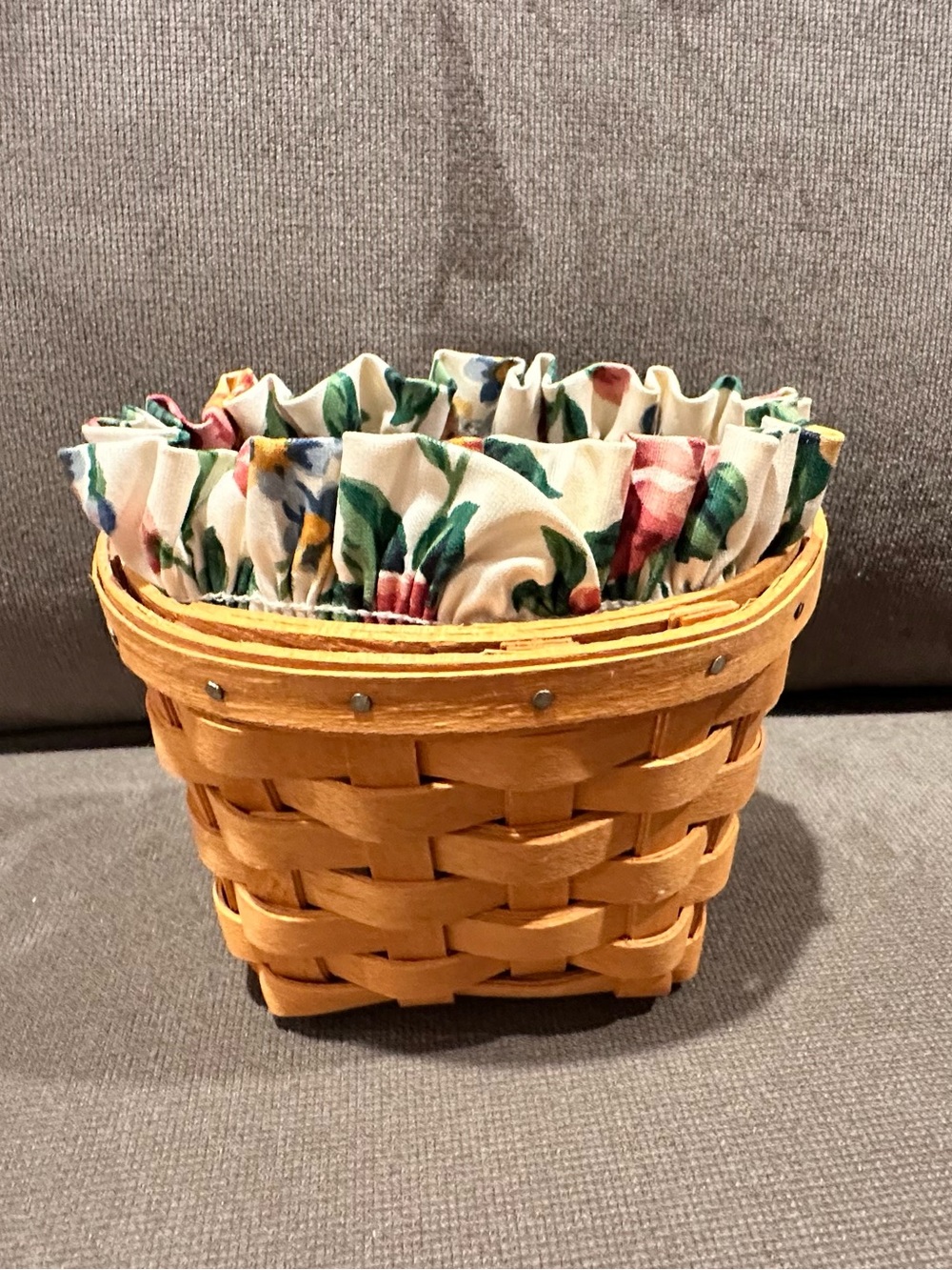 Longaberger Oregano Booking Basket with Floral Ruffled Liner & Protector